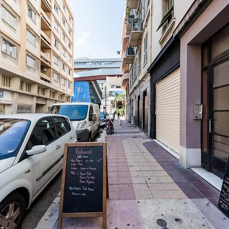 3 Smolett - 2 Pieces Luxe - Climatise - Acropolis Apartment